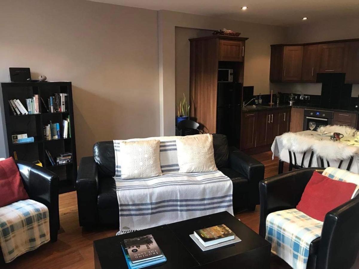 Centre Of Dingle Town - Luxury Holiday Apartment Eksteriør billede