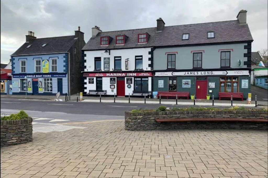 Centre Of Dingle Town - Luxury Holiday Apartment Eksteriør billede