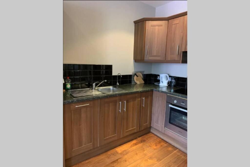 Centre Of Dingle Town - Luxury Holiday Apartment Eksteriør billede