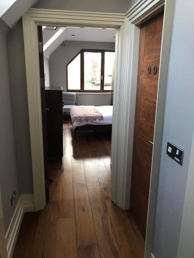 Centre Of Dingle Town - Luxury Holiday Apartment Eksteriør billede