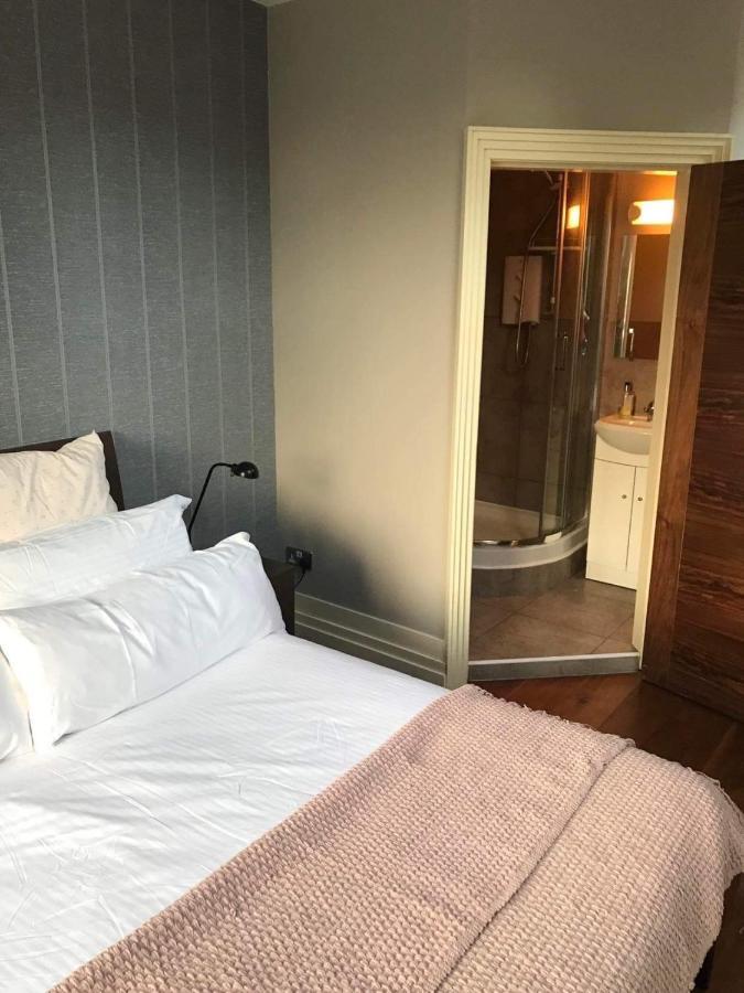 Centre Of Dingle Town - Luxury Holiday Apartment Eksteriør billede
